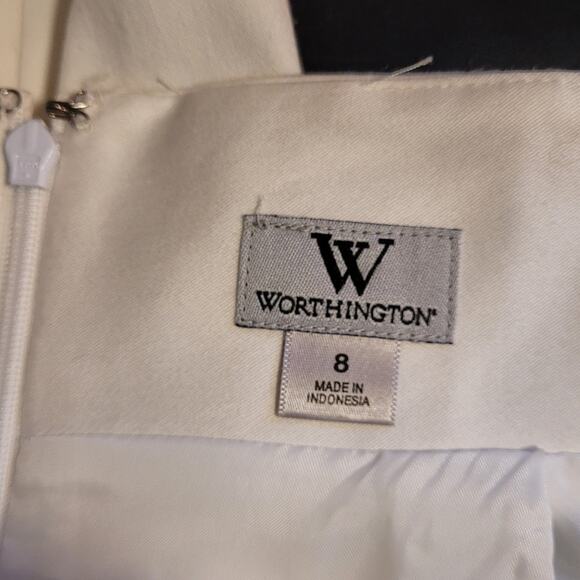 WORTHINGTON Two Toned Black White Fitted Skirt Size 8 Modest Midi 26.5" Modern - Picture 3 of 7